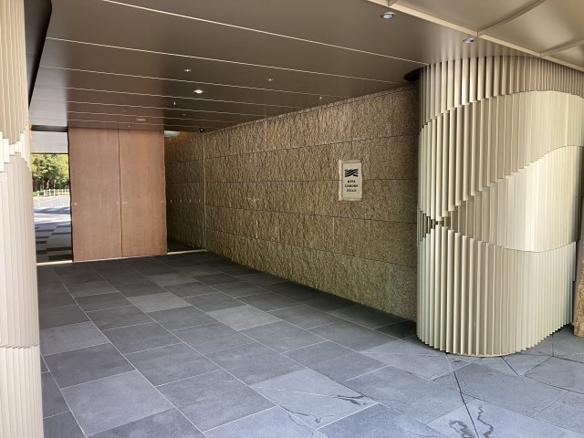 サブエントランス