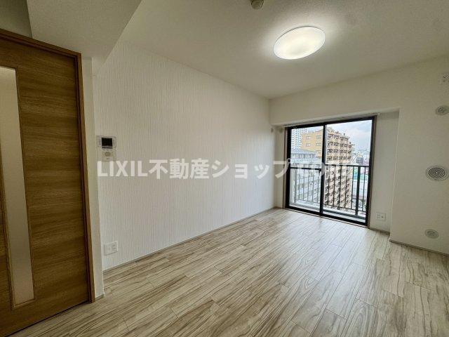 家族と過ごす時間を大切にしたい方にぴったりの明るくゆとりある住空間です。　