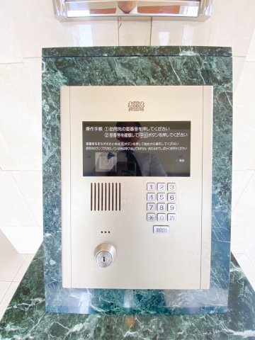 カメラ機能も付いているので防犯対策もされています！