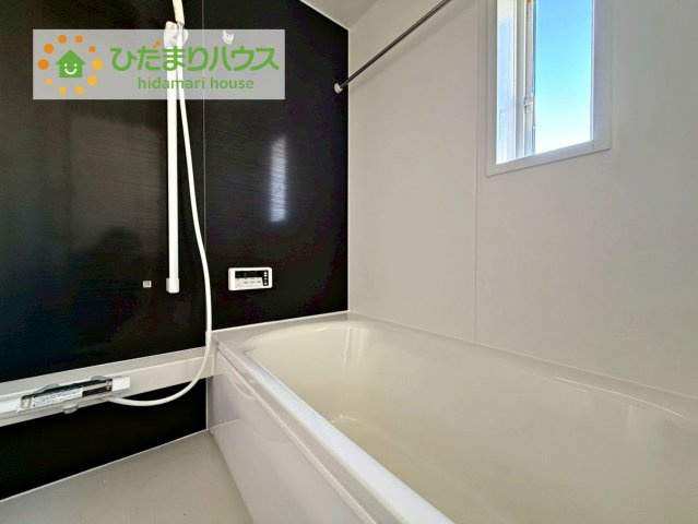 大人が足を伸ばしても十分な広さ！一人でゆっくりくつろぐ時間も大切です！