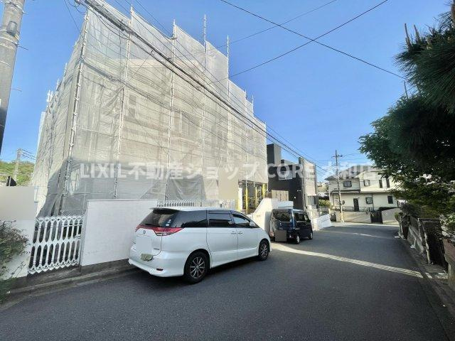 見学はしたいけど見に行く暇がないという方、仕事終わり等にご見学が出来るようサポートします。