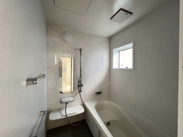 ゆったり入浴が楽しめる1坪タイプシステム