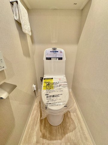 清潔感とうれしい機能性を兼ね備えた、使いやすいシャワートイレ