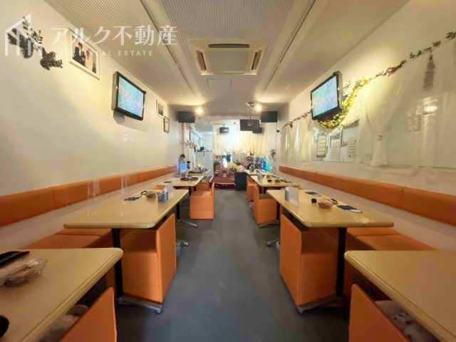 カラオケ店舗