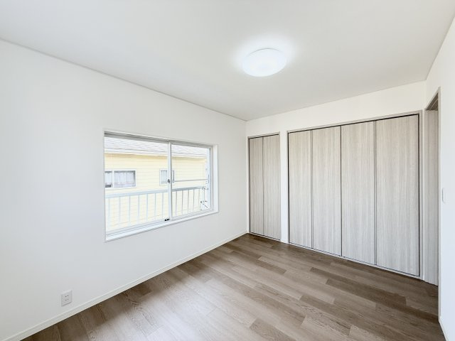 各居室にはゆとりのある収納が付いています！　