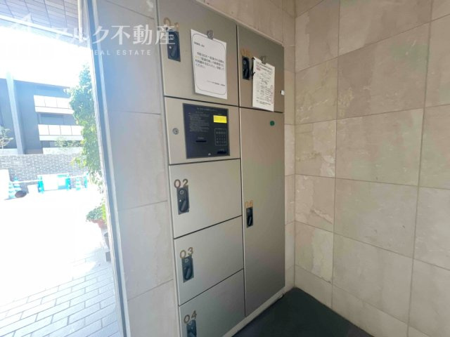 宅配ボックス