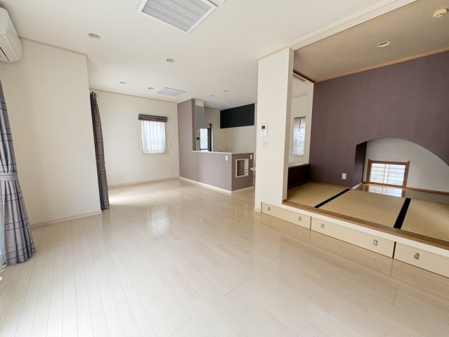 外観：311002329696