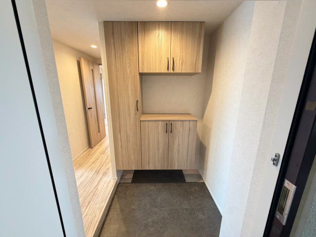 清潔感とうれしい機能性を兼ね備えた、使いやすいシャワートイレ。