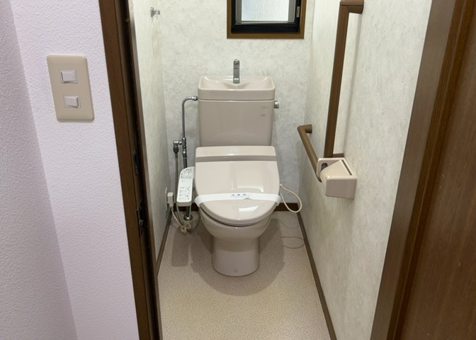トイレは大きさや形、機能、抗菌性などが異なる多種多彩なタイプが各メーカーから出ています。それぞれに良さがあるため、事前にどういったタイプのトイレがいいのかをご家庭内で決めて、内見に行くといいでしょう。