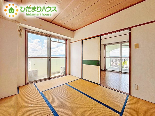 赤ちゃんスペースや客間など、多彩な用途で使用できる和室☆