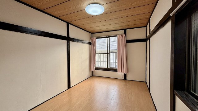 洋室