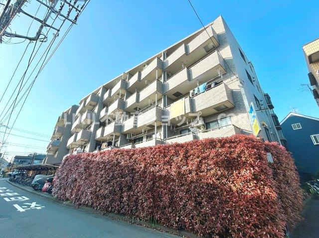 鉄筋コンクリート造5階建4階部分、新耐震基準・旧耐震が気になる方はスタッフまでお問い合わせください。