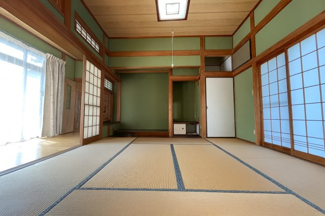 趣のある和室です