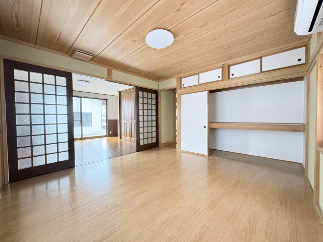 洋室