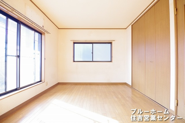 約7.1帖のお部屋です！お部屋には窓やウォークインクローゼットがございます！