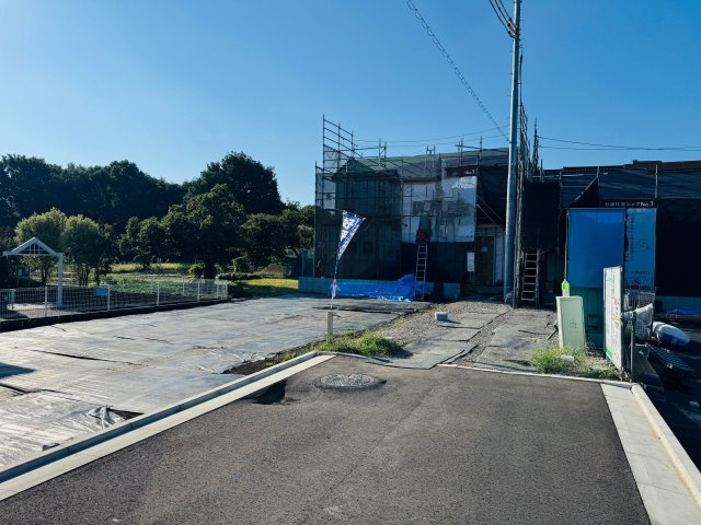 ～西側4.5ｍ道路に面しています～