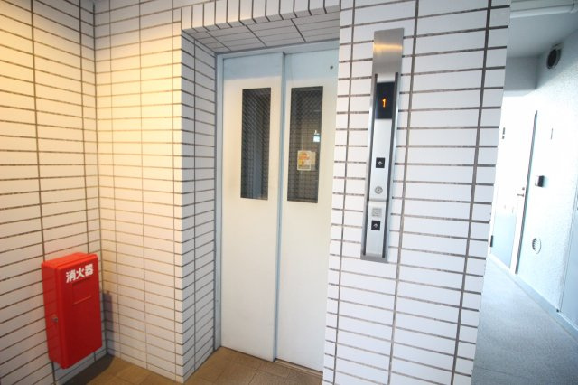エレベーターがありますので上下の移動も負担がありません