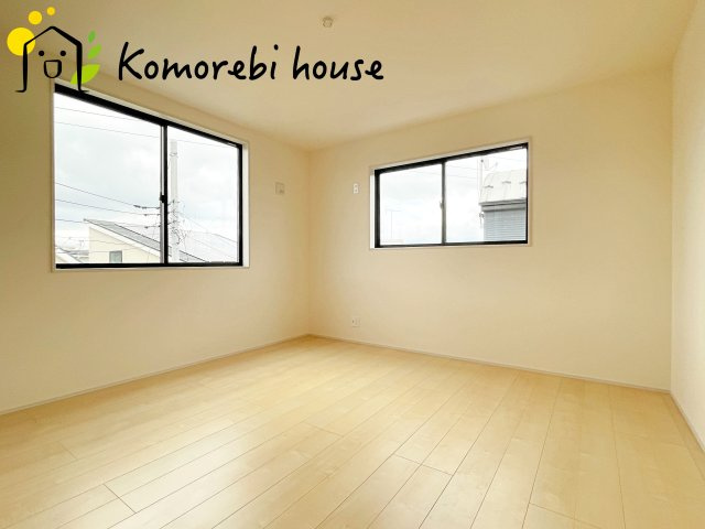 開放的な寝室です