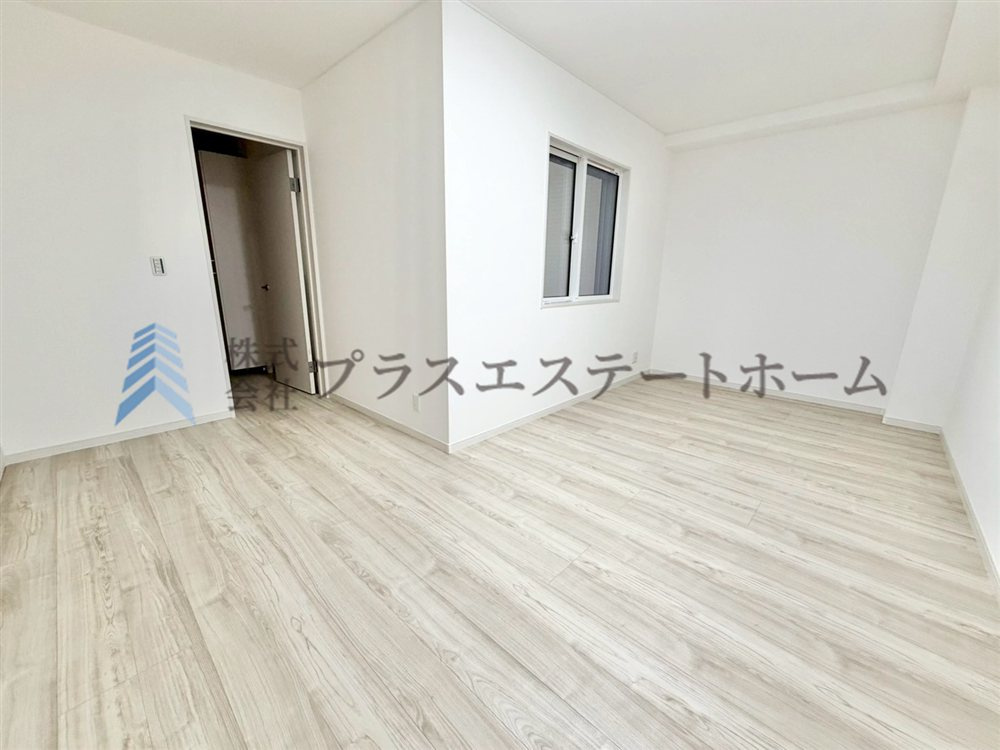 【同社施工事例】在宅勤務・リモートワークの書斎や、趣味やくつろぎのスペースとしても♪