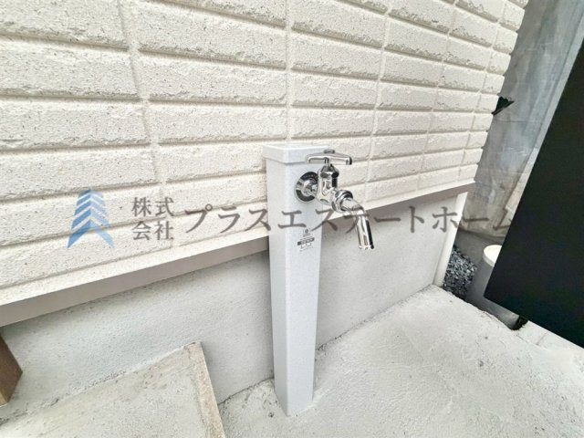 【同社施工事例】外水栓♪お花の水やりや車の洗車に便利です♪