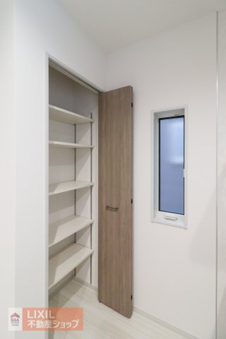 【収納】現地完成写真。しっかり収納がついております！