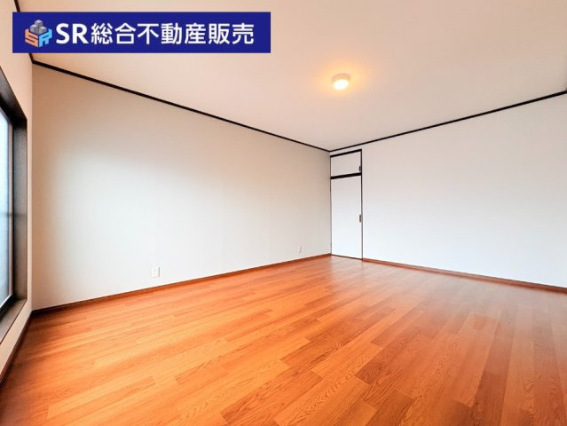 3階10帖洋室：広々しているのでどんな使い方もできます★
