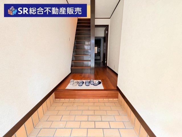 当日予約も大歓迎です！土日祝、雨の日やお子様連れのお客様の送迎も可能ですのでお気になさらずお問合せ下さい。お仕事終わりのお時間にも柔軟に対応致しますのでお気軽にお申し付け下さいませ。