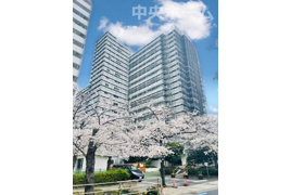 なぎさニュータウン4号棟の外観