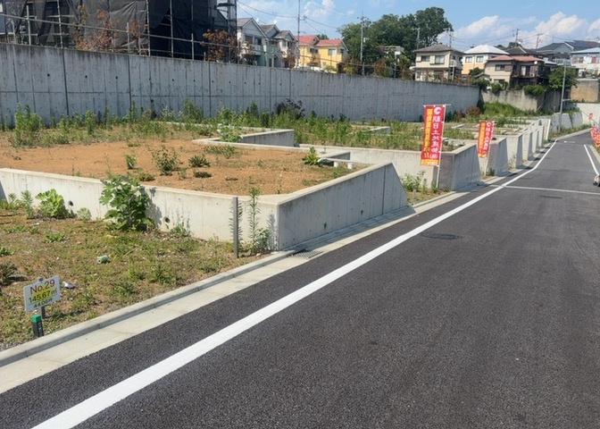 最寄り駅が近いなどの交通アクセスが良い土地だと暮らしやすいですよね。通勤・通学の観点から土地を選ぶことも大切です！自身や家族のライフワークからあったの物件を探しましょう！当社営業がお力になります！