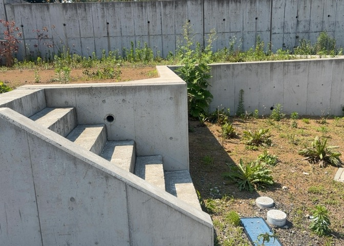 土地探しをしていると都市計画区域という言葉を目にすると思います。法律によって、都道府県知事や国土交通大臣が指定するエリアのことを指しており、都市計画区域は市街化区域と市街化調整区域に分けられています。