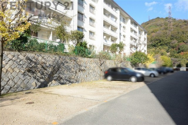 駐車場　要空確認