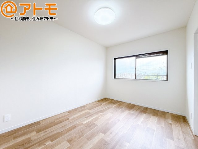 お子様のお友達が遊びに来た時も、子供部屋があると楽しく過ごせますね♪