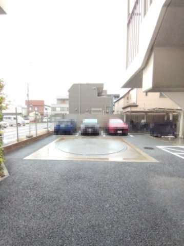 敷地内駐車場