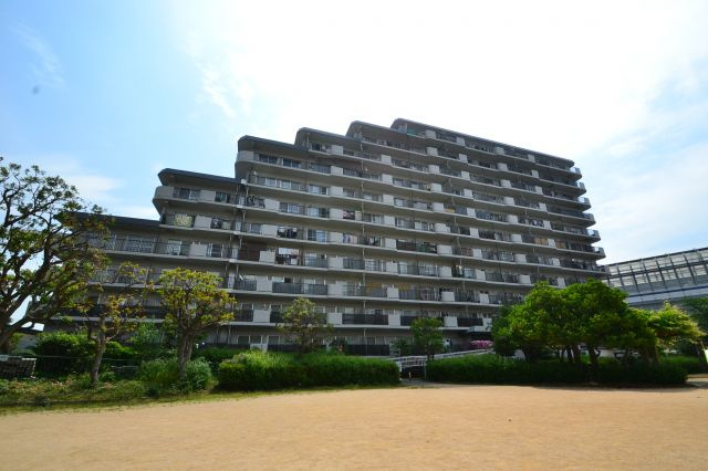 外観：328000623107