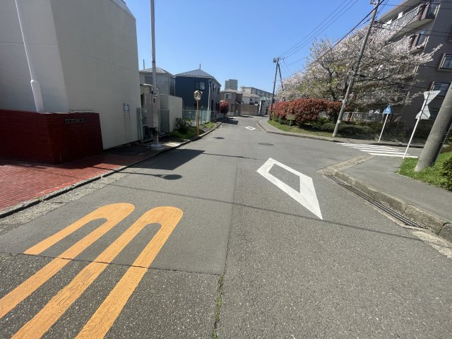 共用部ロビーになります。