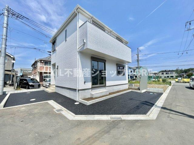 ご見学の際にはご自宅はもちろん、駅やご指定頂いた場所まで無料でお迎えに伺います！　