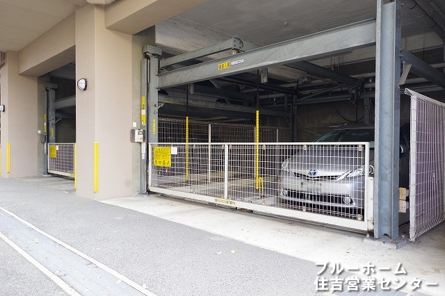 敷地内にある駐車場です！