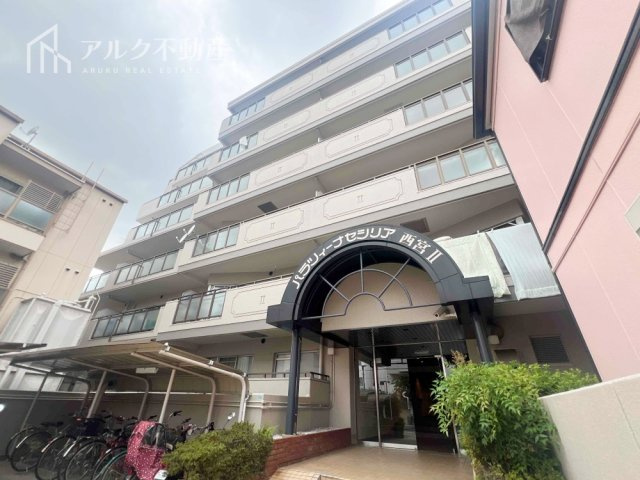 鉄筋コンクリート造6階建3階部分