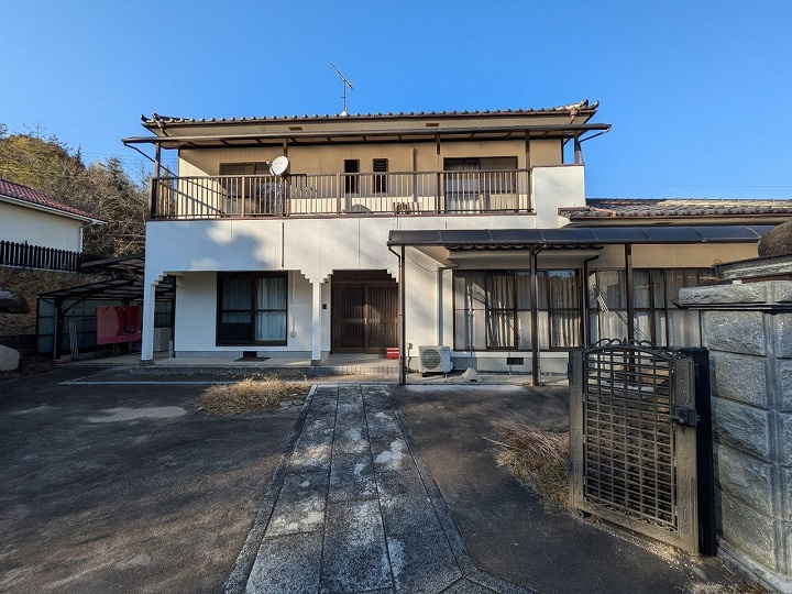 外観：334000157544