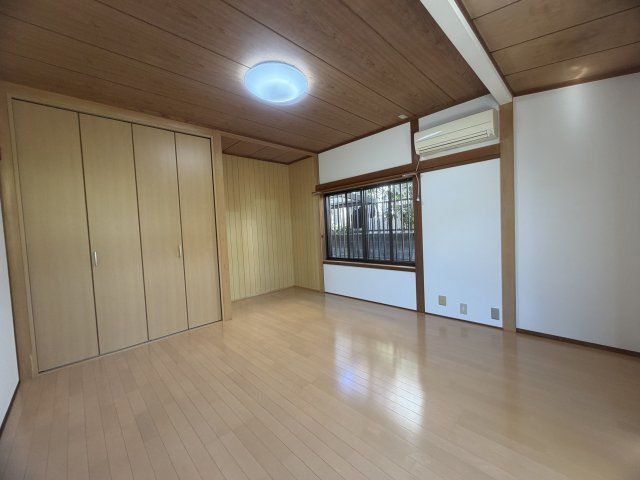 洋室