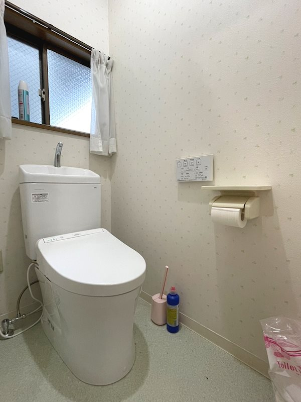清潔感のあるトイレです