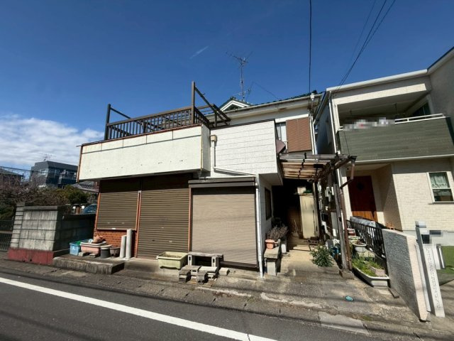 南道路に面し陽当り良好！敷地約30坪・自由設計で夢のマイホームはいかがでしょうか！建築条件なし・お好きなハウスメーカーで建築可能です！