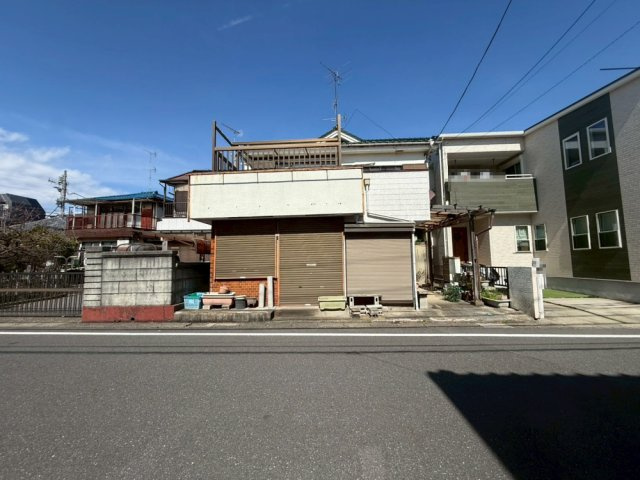 南道路に面し陽当り良好！敷地約30坪・自由設計で夢のマイホームはいかがでしょうか！建築条件なし・お好きなハウスメーカーで建築可能です！