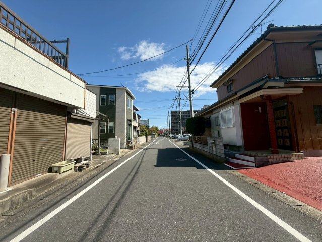 南道路に面し陽当り良好！敷地約30坪・自由設計で夢のマイホームはいかがでしょうか！建築条件なし・お好きなハウスメーカーで建築可能です！