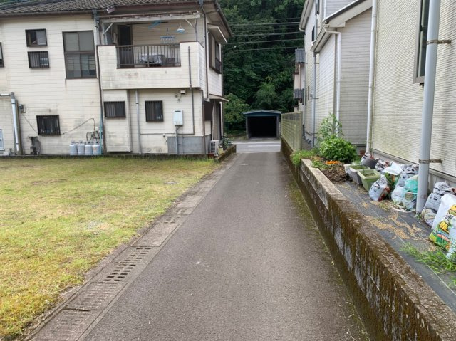 要セットバックですが大通りまですぐです
