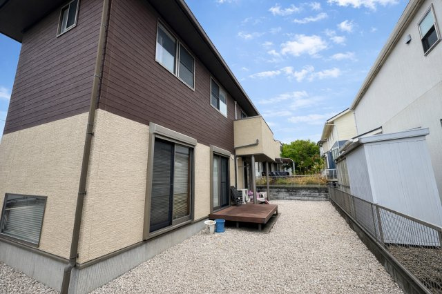 お子様と公園に行けない日も、のびのびお庭で遊べるのがうれしい