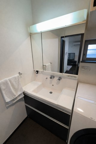 暮らしを快適に変えるシャワー付洗面台