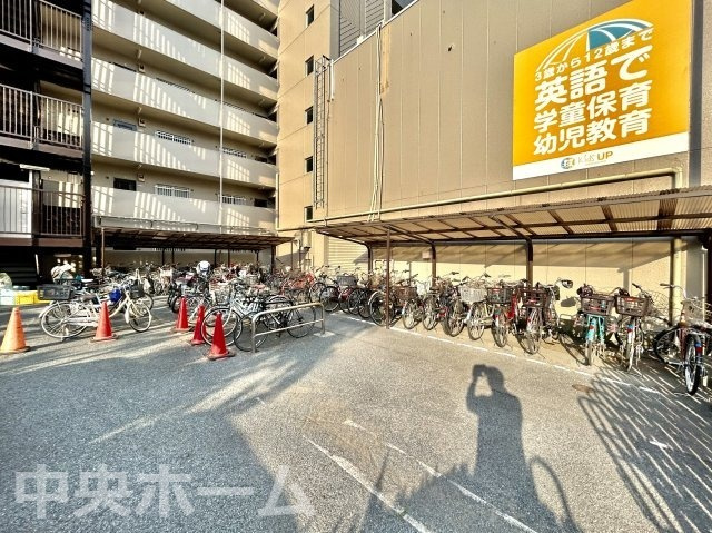 【自転車置き場】最新の空き状況や費用などの詳細は担当スタッフまでお問い合わせください。