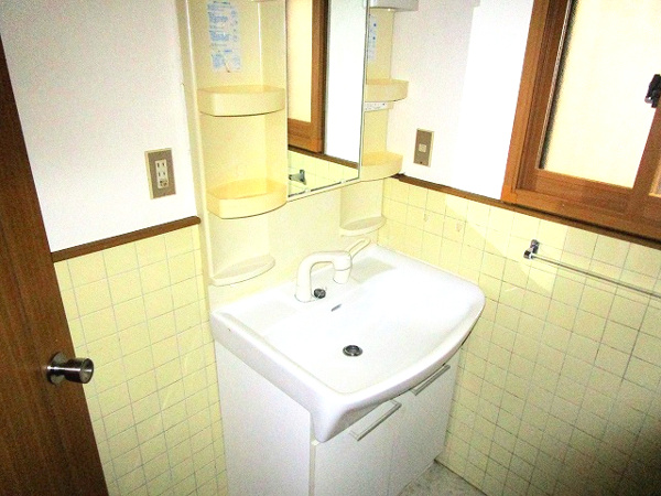 【高山市石浦町の中古戸建ての写真】