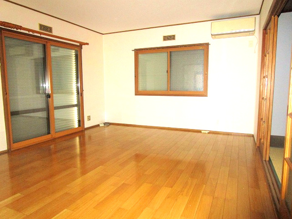 【高山市石浦町の中古戸建ての写真】
